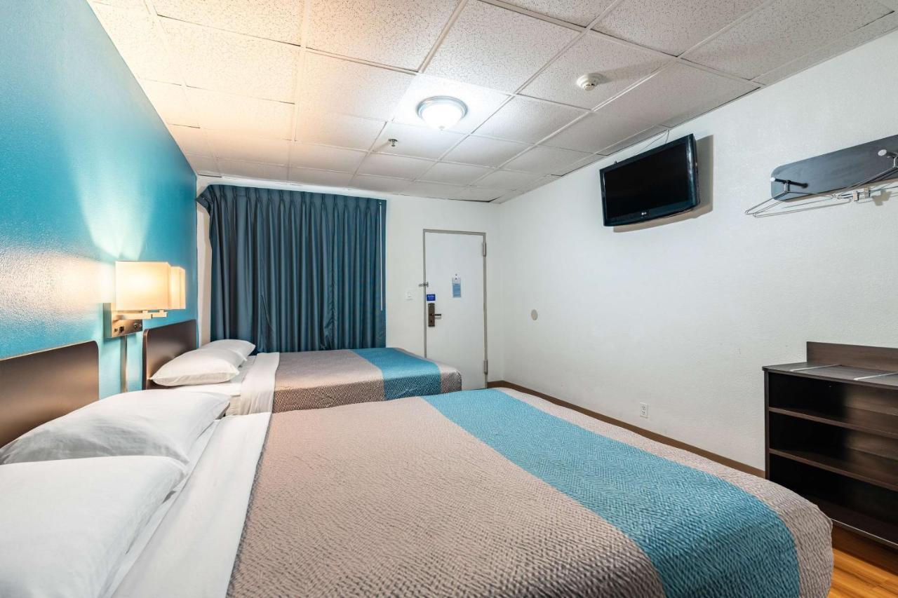 Motel 6-Elmsford, Ny - White Plains Zewnętrze zdjęcie